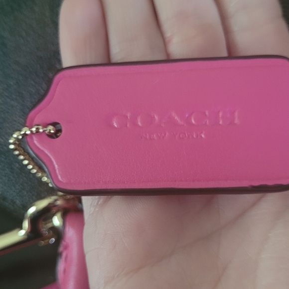 Coach SIERRA SATCHEL IN SIGNATURE - Picture 10 of 14